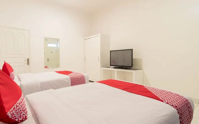 Oyo 471 Taj Residence Syariah