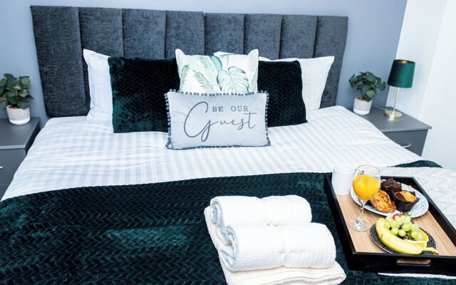 Stunning 3bedroom Home Ideal for Long & Short Stay