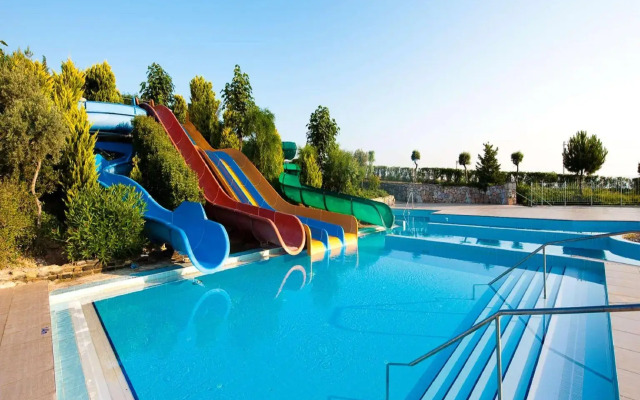 Voyage Golturkbuku Resort