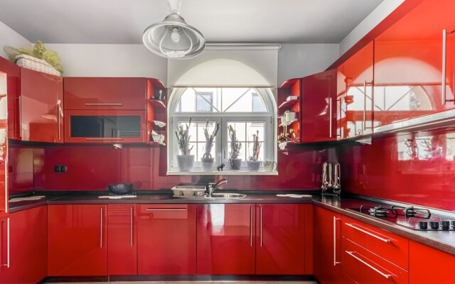 Serene Holiday Home in Zagreb With Jacuzzi