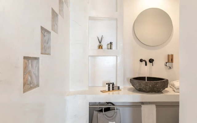 La Estrella 4 Suites with Sea View & 4 Prive Hot Tub
