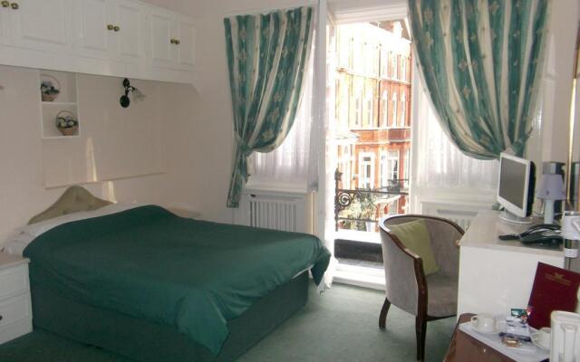 Maranton House Hotel