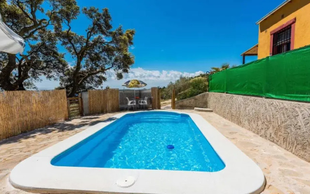 Casa Gonzalez Villanueva de la Concepcion by Ruralidays