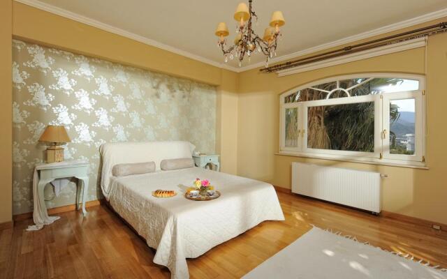 Villa Iris Luxury House