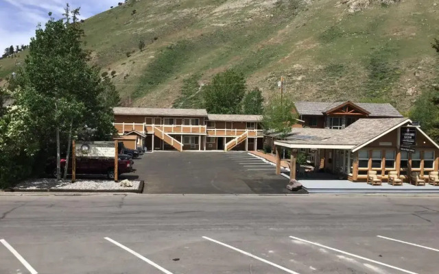 Miller Park Lodge