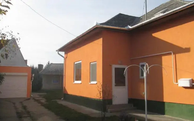 Kunsági Apartman