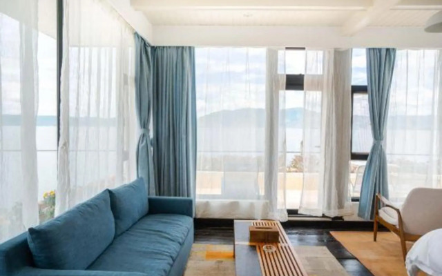 Dali Huayue Fanxing Sea View Inn