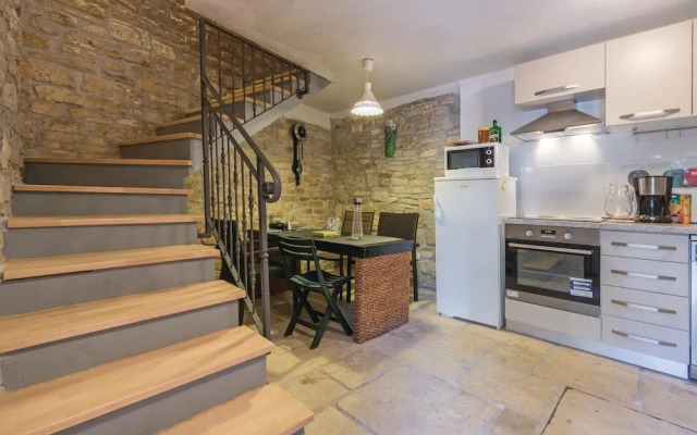 Beautiful Home in Bale With Wifi and 1 Bedrooms