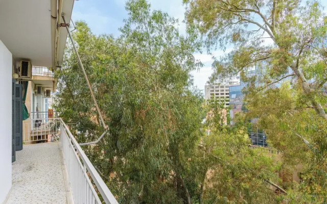 Zeus 2-Bedroom Apt with Acropolis View