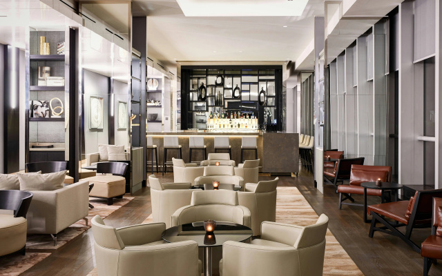 AC Hotel by Marriott® Santiago Cenco Costanera