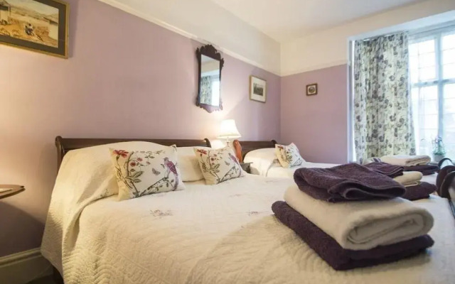 No. 21 Guest Accommodation