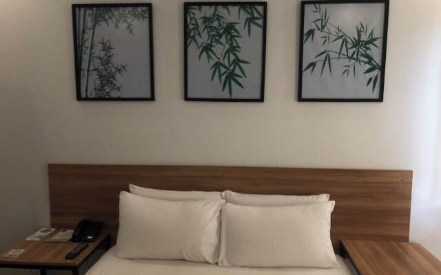 Bambu Suites