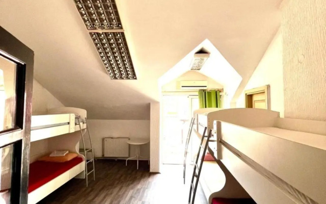 Stars Aspava Blue HOSTEL