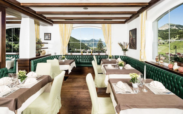 Hotel Continental Dolomites