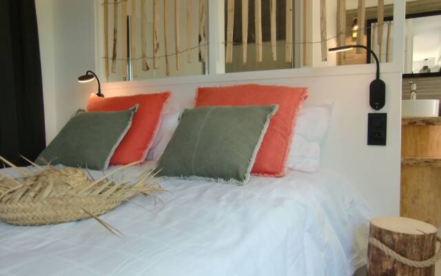 Casa Louise Suites and Spas