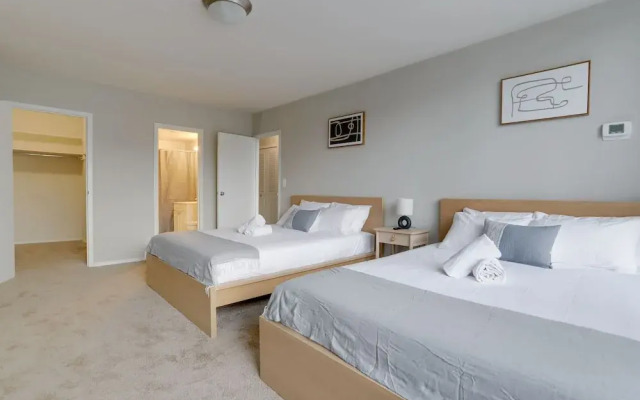 Beautiful  Apt At Crystal City With Gym