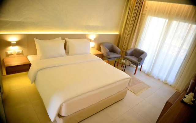 Reef Oasis Beach Resort