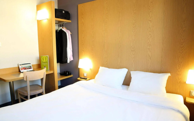 B&B HOTEL Aix-en-Provence Le Tholonet