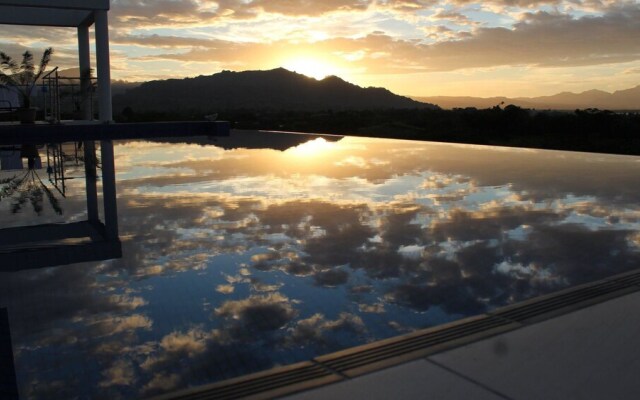 Fiji Luxury Pool Villa