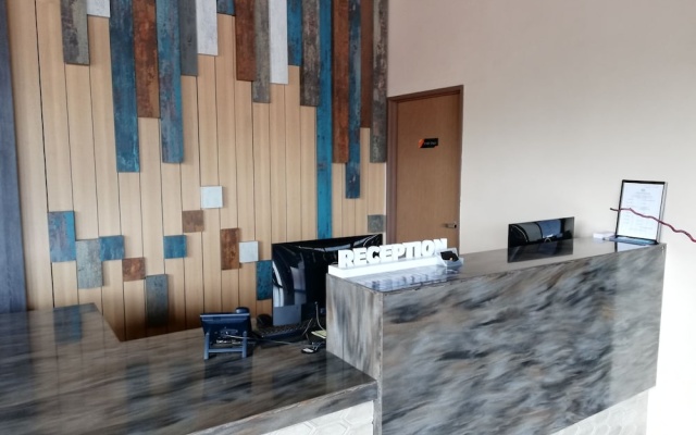 Rest and Comfort Boutique Hotel — фото 2