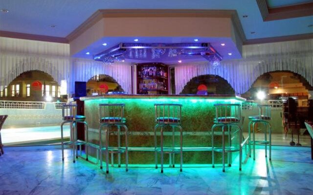 Kleopatra Neray Hotel