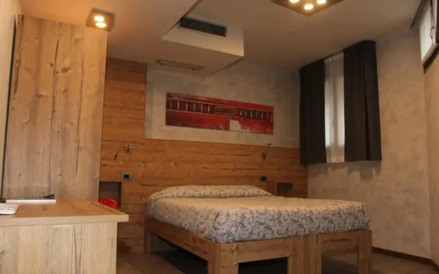 Bed & Rooms , Apartments Corte Rossa