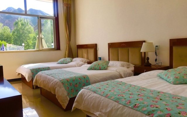 Yijie Holiday Hotel Yesanpo Lishanzhuang – Guest Rooms – Baoding