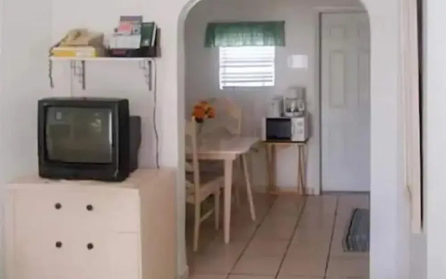 Richard's Motel Extended Stay