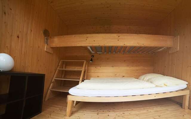 Easy Lodges