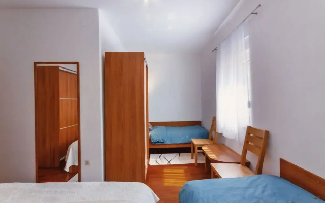 Apartments Manoy