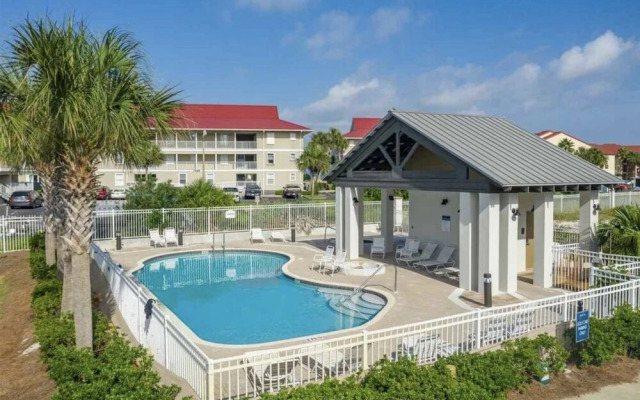 Tequila Sunrise 4 Bedroom Home by RedAwning