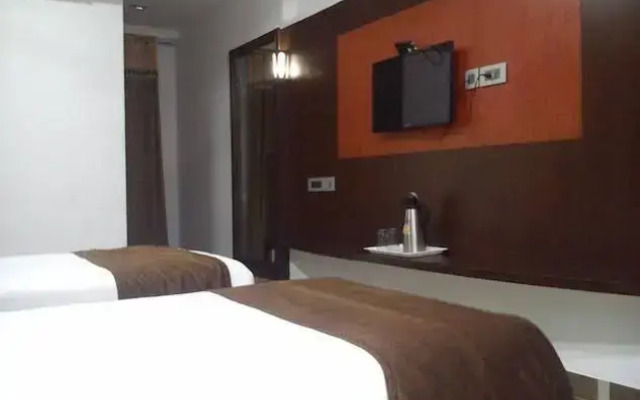 Abinand Grand