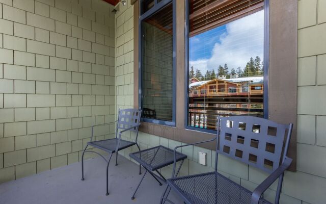 Village #3310 Lincoln House