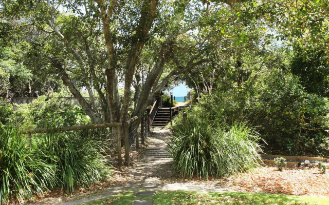 Windmill 4 - Two Bedroom Beachside Apartment on Parkyn Parade!