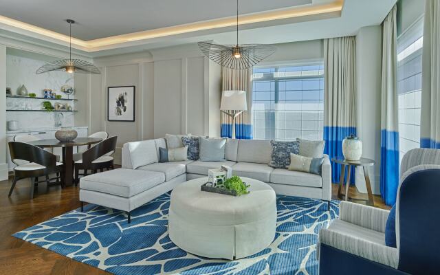 The Hotel at Avalon, Autograph Collection