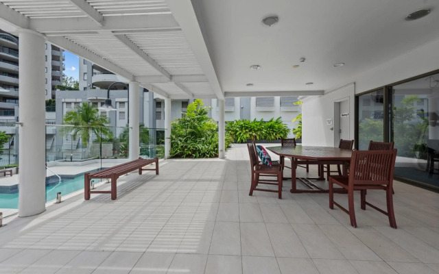 The Oasis Apartments