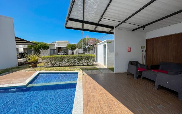 Charming Jaco Beach Condo Vereda B3