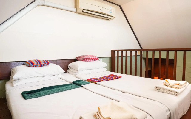 Thanicha Resort Amphawa