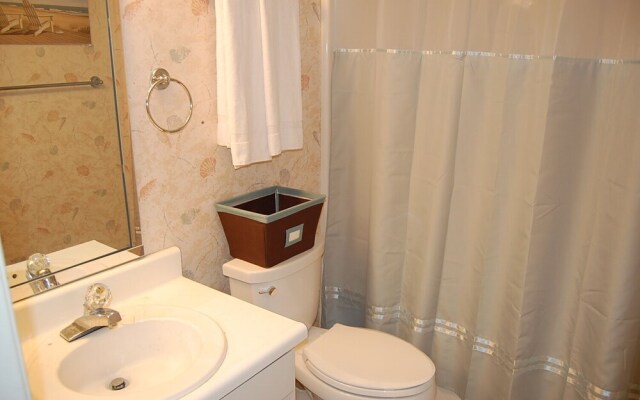 Harbor House 30 condo