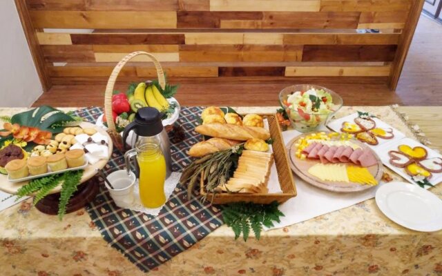 Master Chitow - Hostel