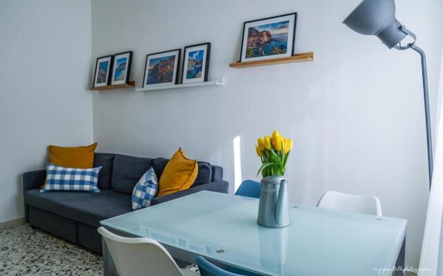 Cinque Terre Express - Guest House
