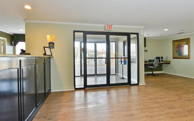 Best Western Snyder Inn