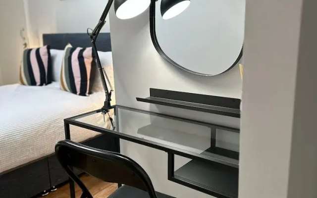 Ocho Homes Lux By Eight Continents, Belfast