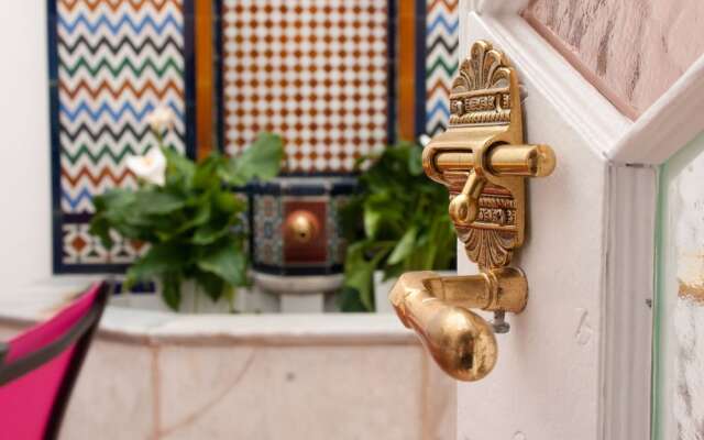 El Escondite de María