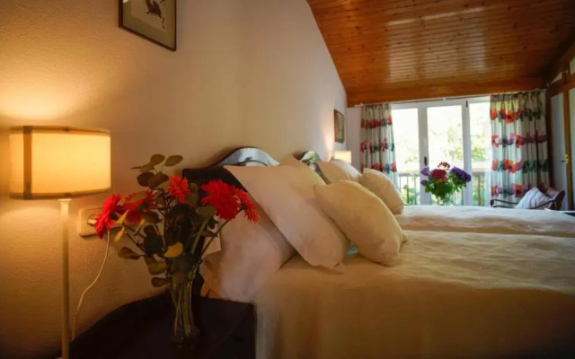 O Casal das Árbores