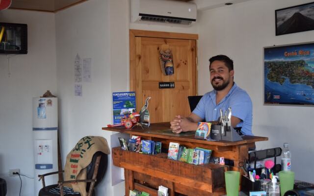 Arenal Container Hostel