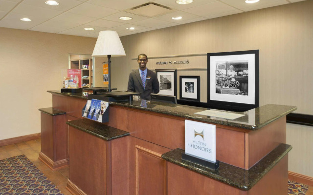 Hampton Inn Macomb