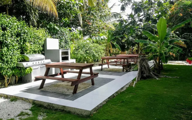 TrueCost Caribbean Paradise