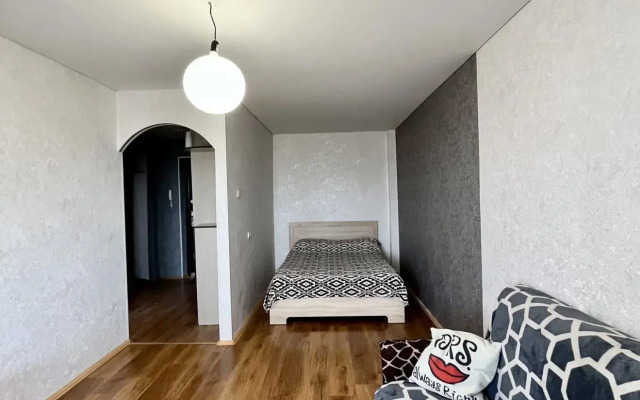 Апартаменты на проспекте Октября 158