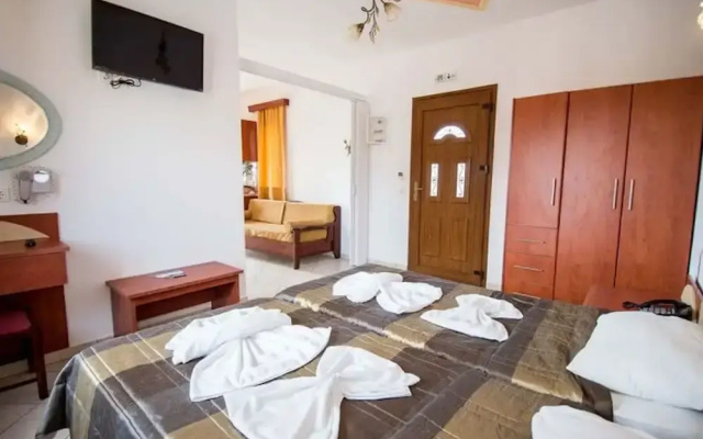 A Spacious and Bright Studio With Balcony